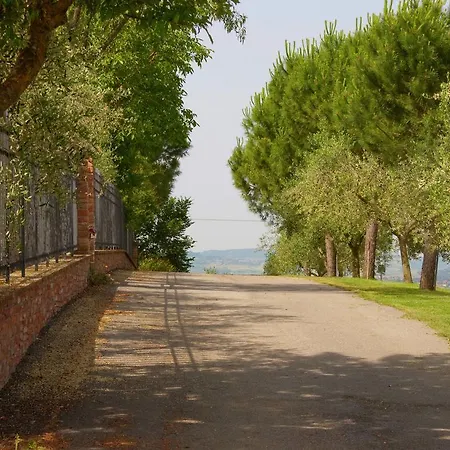Vakantiehuis Noce 1 *